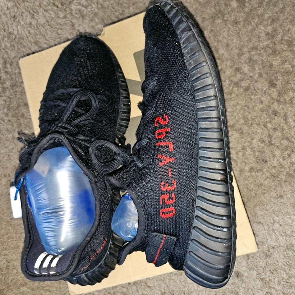 Adidas Yeezy 350 Boost V2 "Bred" black red inline//Sample promo PE nike jordan